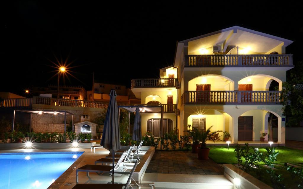 Apartments Bago Trogir Luaran gambar