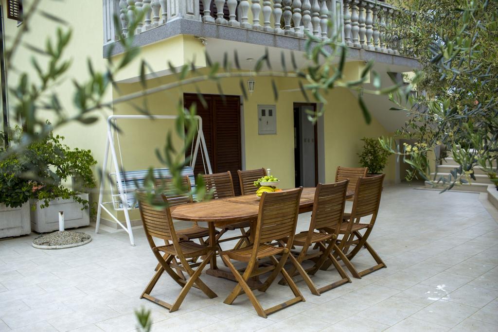 Apartments Bago Trogir Luaran gambar