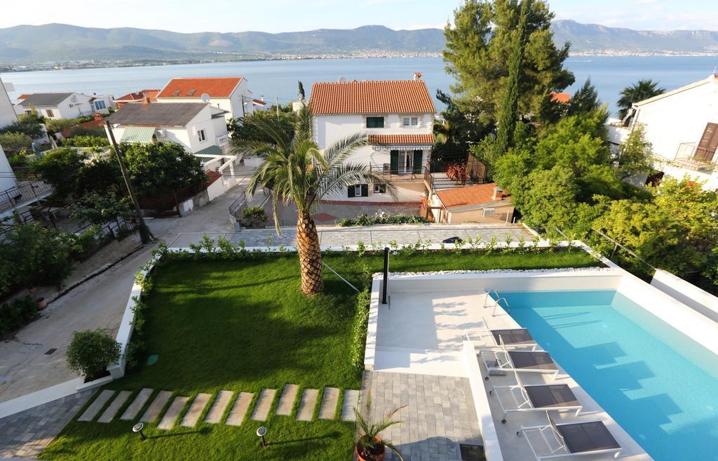 Apartments Bago Trogir Luaran gambar