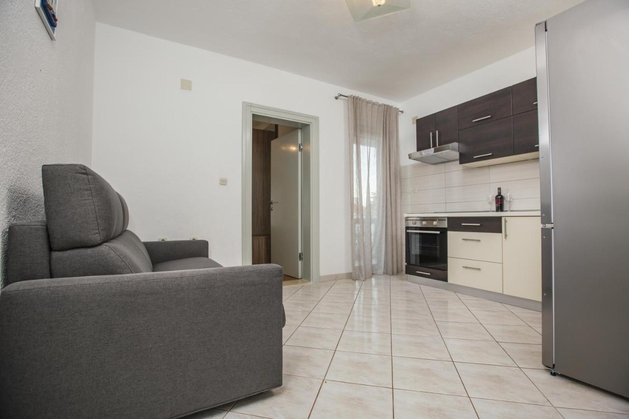 Apartments Bago Trogir Luaran gambar
