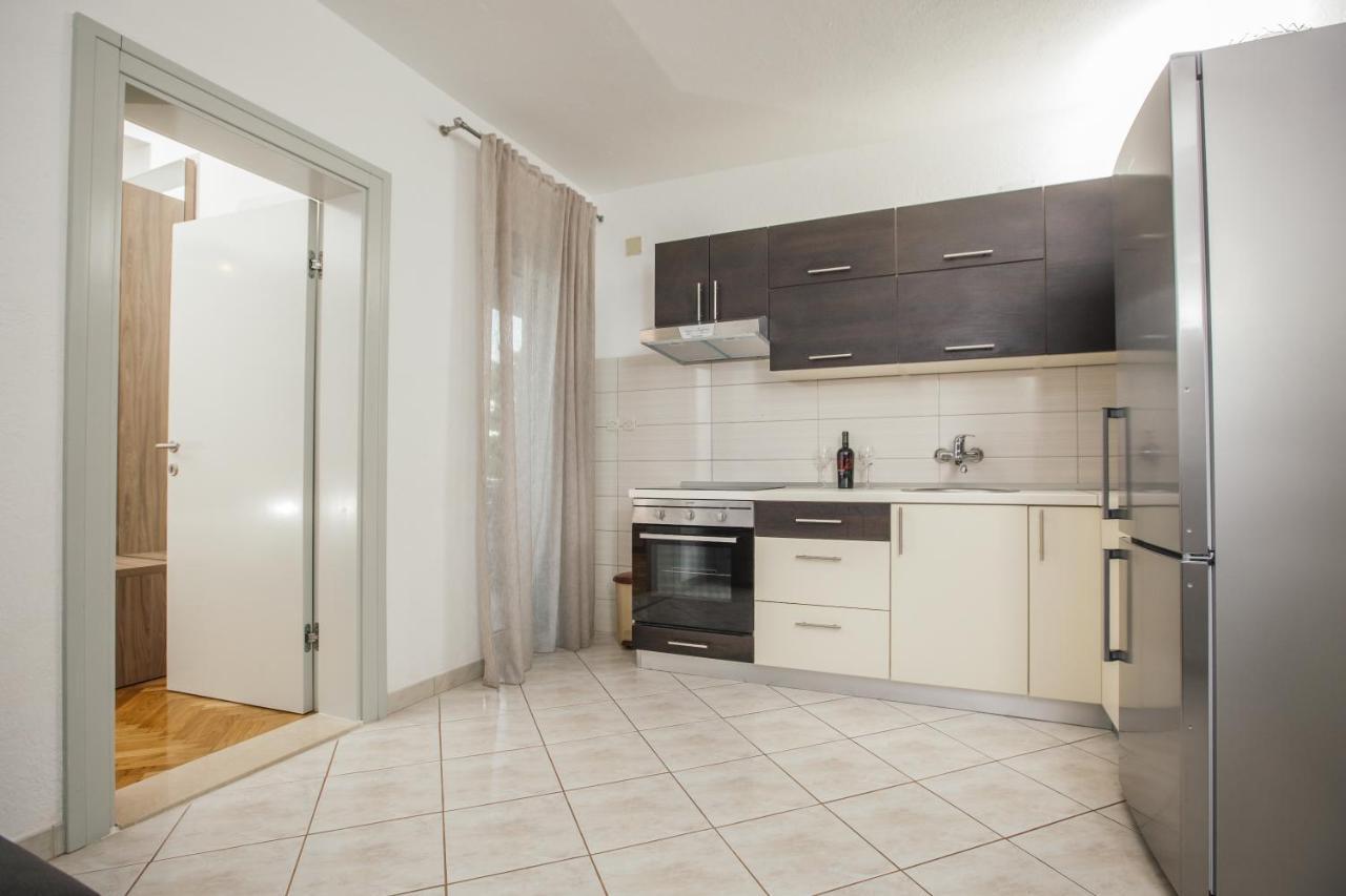 Apartments Bago Trogir Luaran gambar