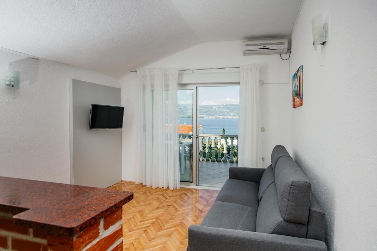 Apartments Bago Trogir Luaran gambar