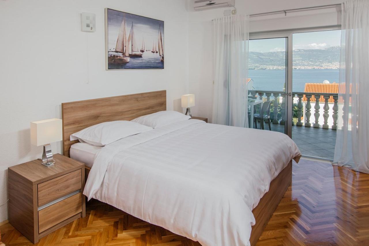 Apartments Bago Trogir Luaran gambar