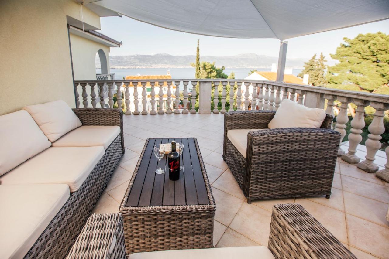 Apartments Bago Trogir Luaran gambar
